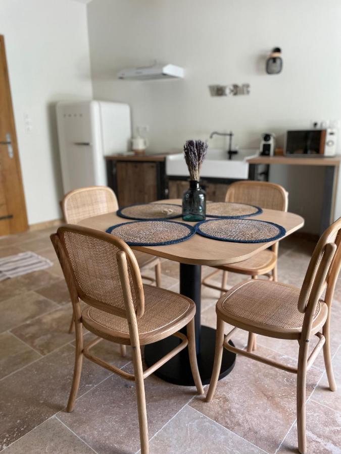Mas La Cheneraie Lourmarin - Au Calme, A 10 Mn Du Centre Ville A Pied Eksteriør billede